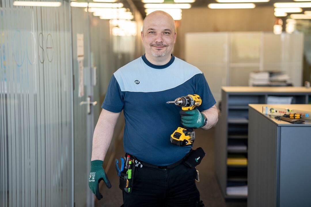 Web_Desktop-AT_2024_Various Services (5)