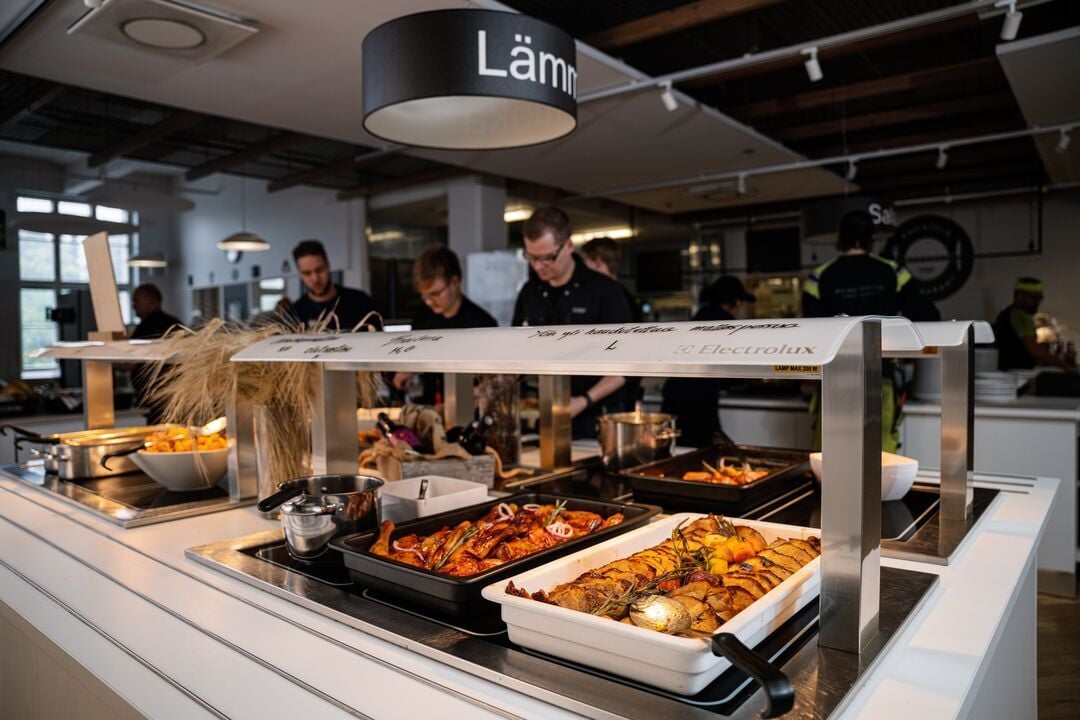 Web_Desktop-FI_2023_Restaurant Ragnar_Lunch buffet