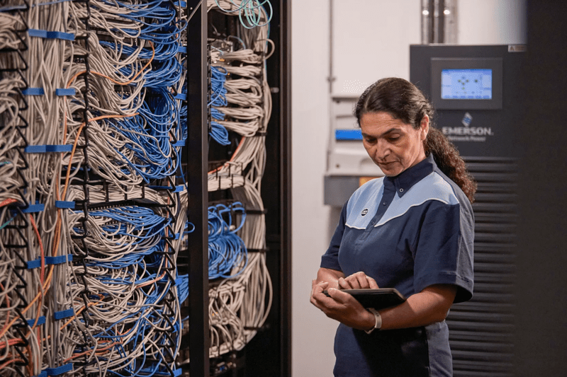 webimage-2024_ISS_Data_Center_05