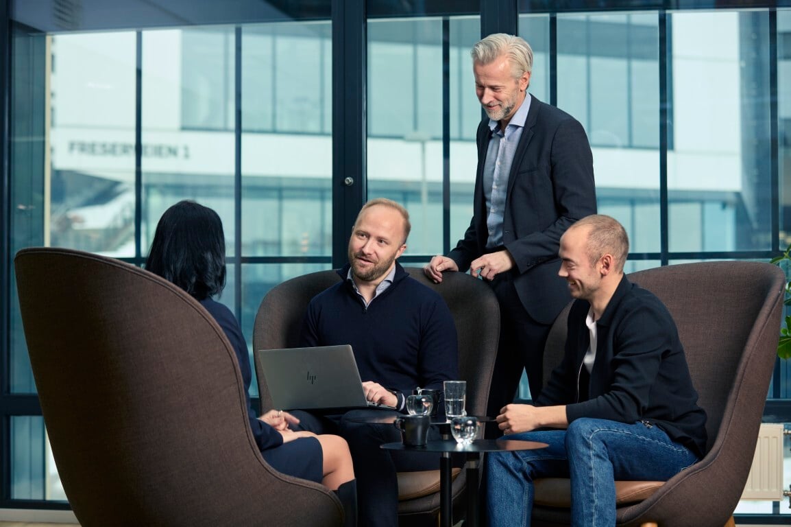 ISS feb241845 (Medium)