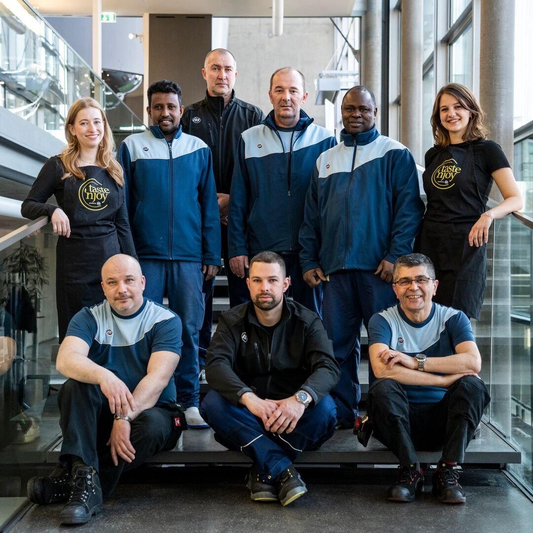 Square-AT_2024_Various Services