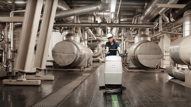 DE_01_Gebäudereinigung_Industriereinigung_technische Reinigung_ISS